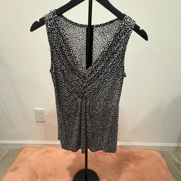 Merona Monochrome Patterned Garment - Picture 1 of 3